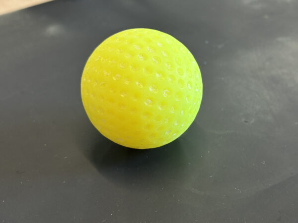 Glow in the dark midgetgolf minigolf geel